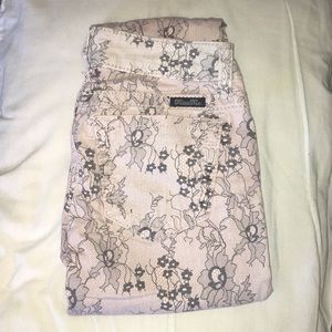 **Moving Sale** Floral Miss Me Skinny Jeans